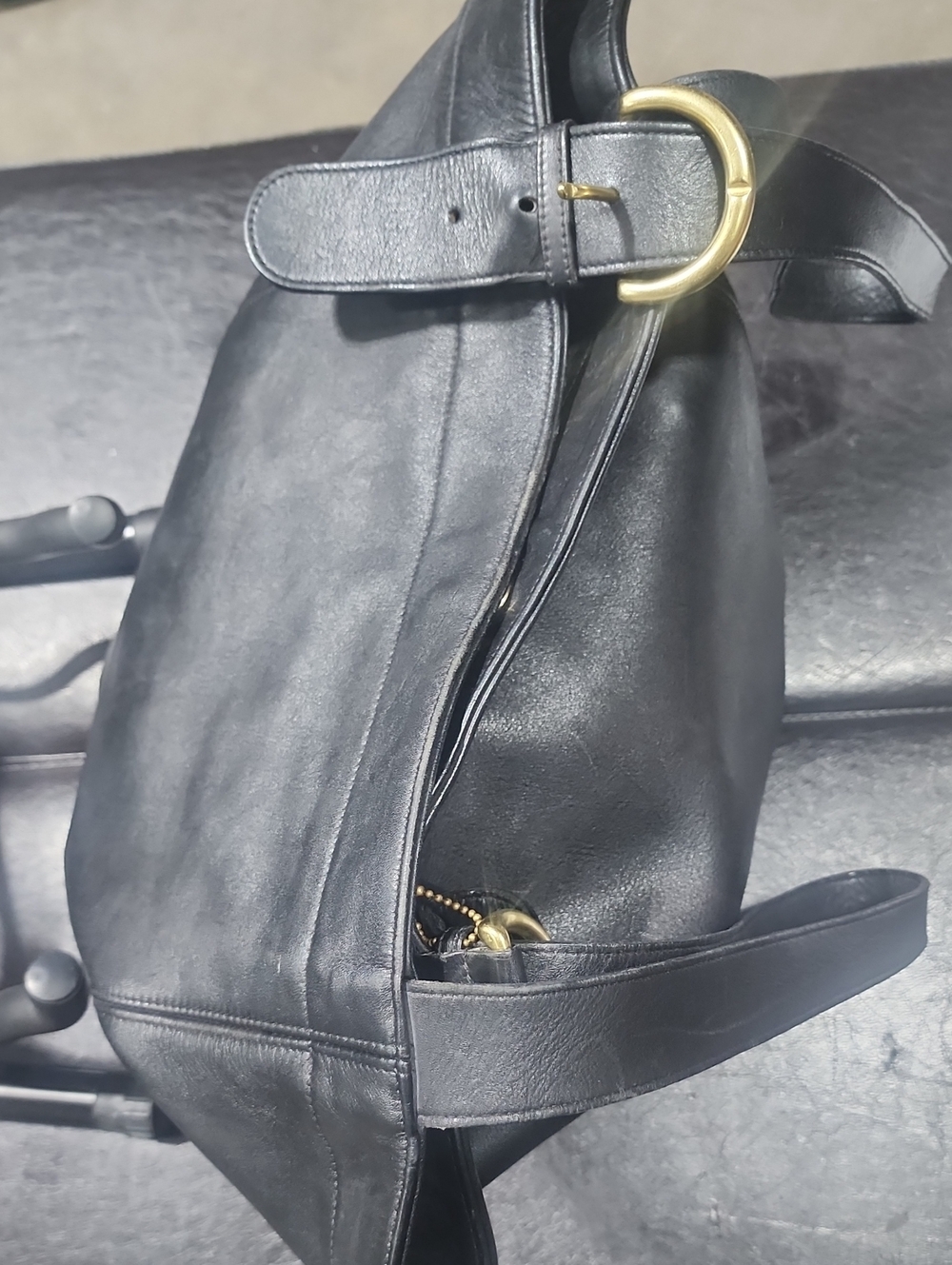 4082 Vintage 90 Coach Made In Usa Black Leather Soho Duffle Shoulder Bag Tote - Picture 13 of 16